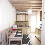 Almyra Home